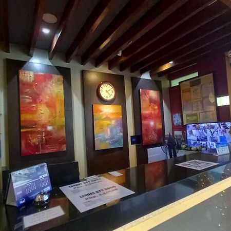 Oyo 1037 Lendes Tourist Inn Main นากา ภายนอก รูปภาพ